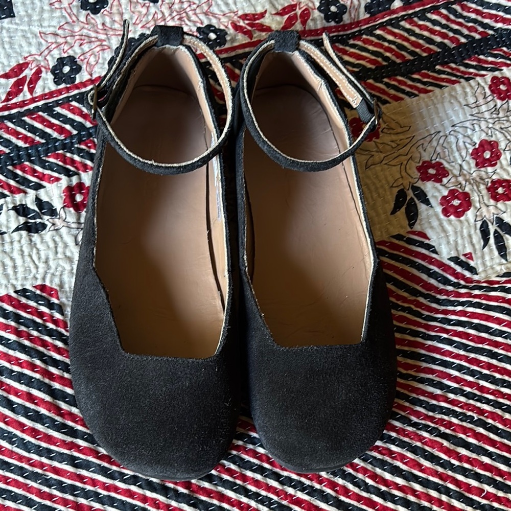 Lisbeth Joe Harare Flats/ Barefoot Black Dress Shoes, 39